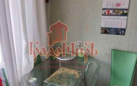 Мира улица, 6