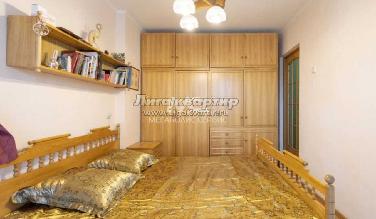 4-комнатная квартира, 74.4 м², купить за 5 050 000, Калининград, Гайдара  улица, 135, объявление 7110